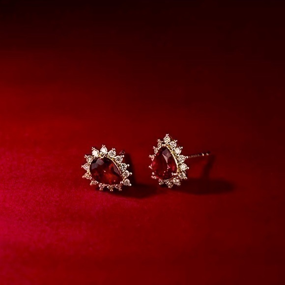 New! 925 Silver Red Diamond Earrings - Picture 1 of 4
